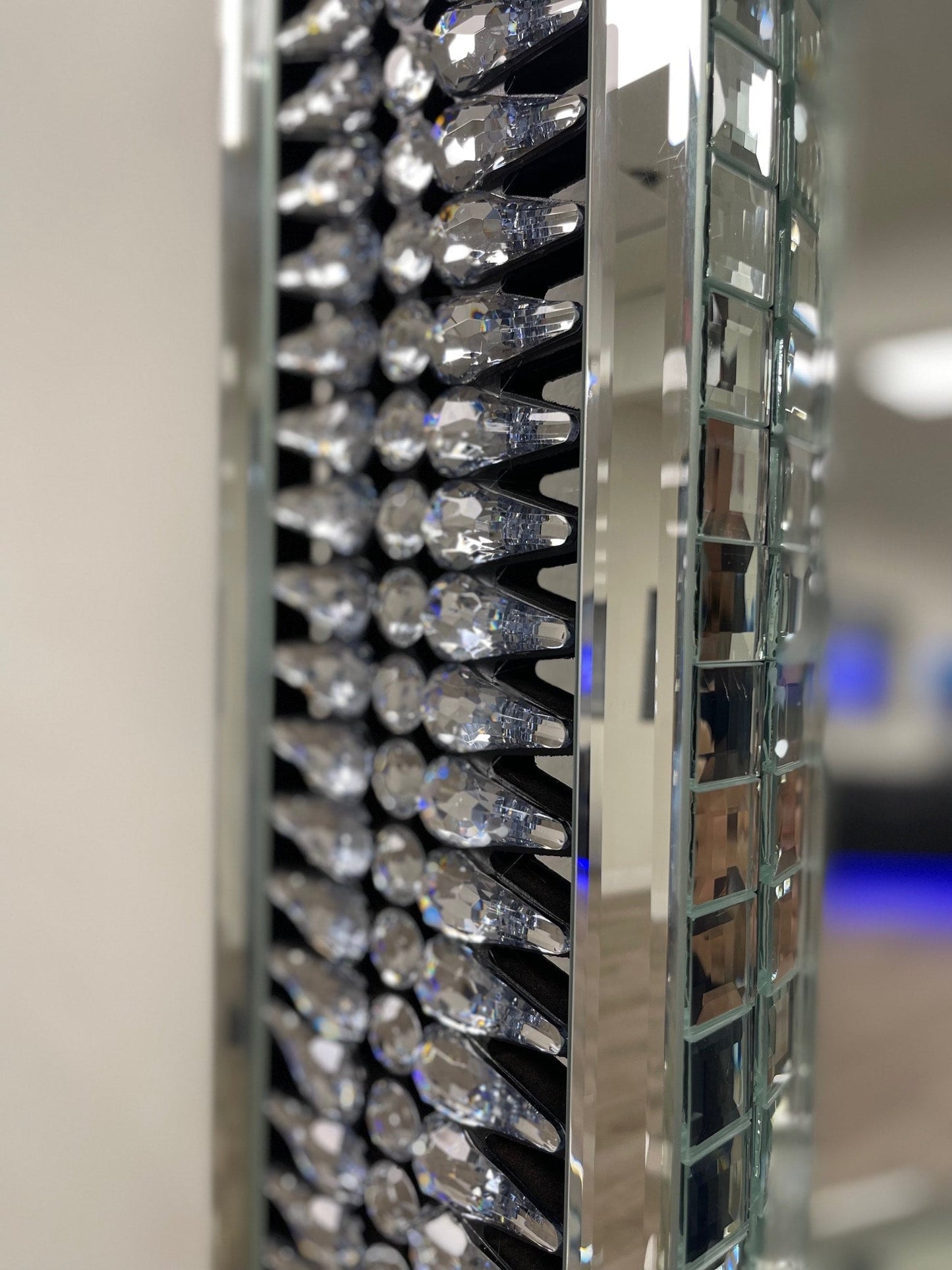 Glam A6 Floor Mirror