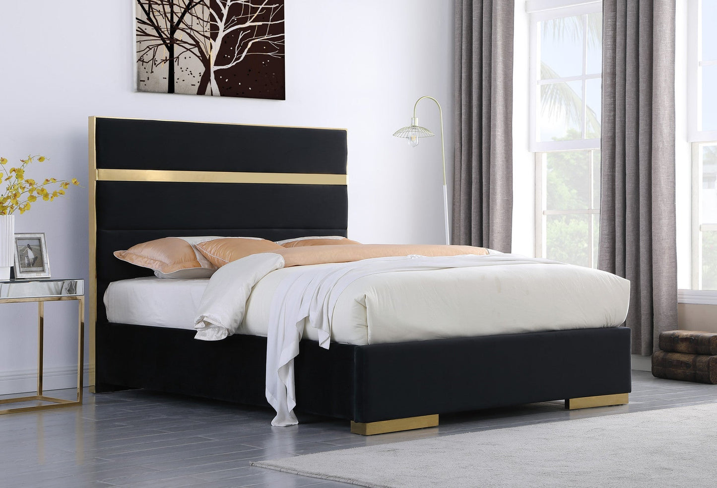 Cartier Black/Gold Queen Platform Bed