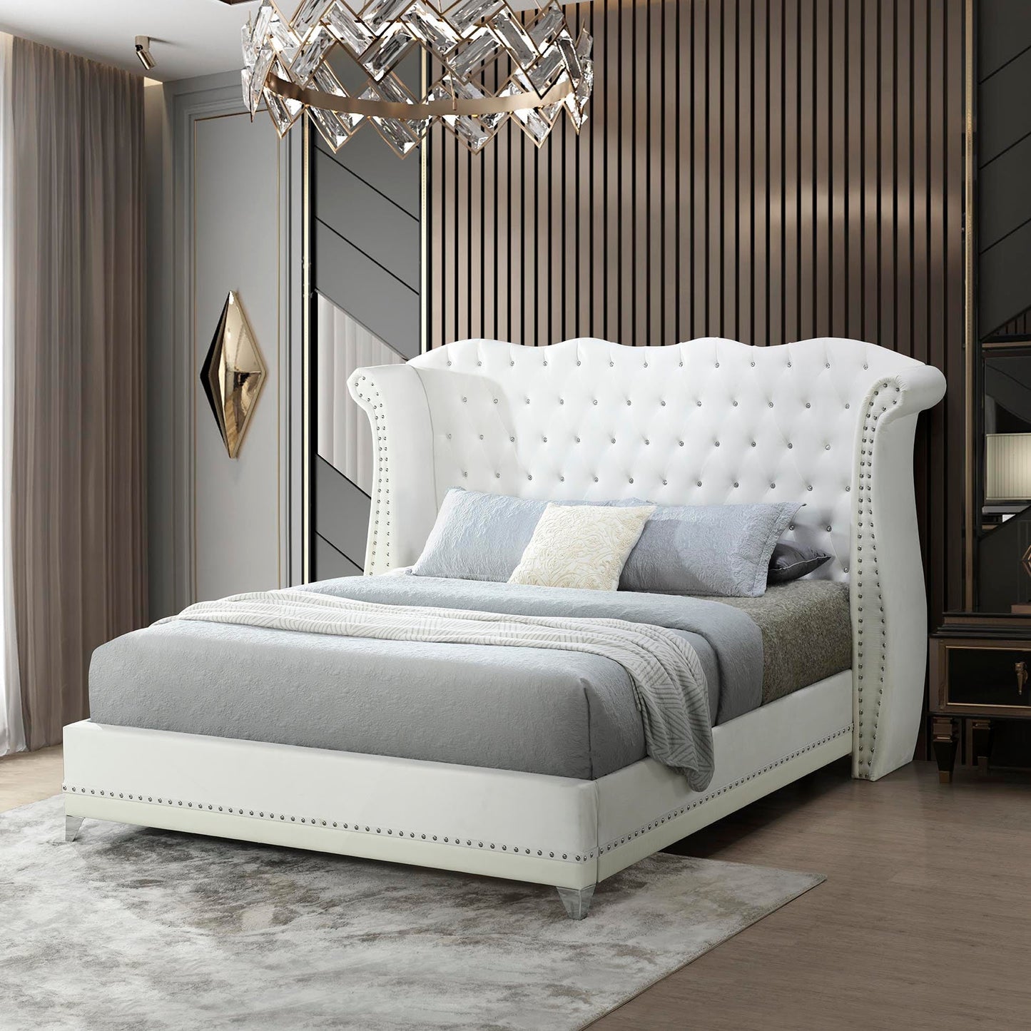 Luxor White Platform Queen bed