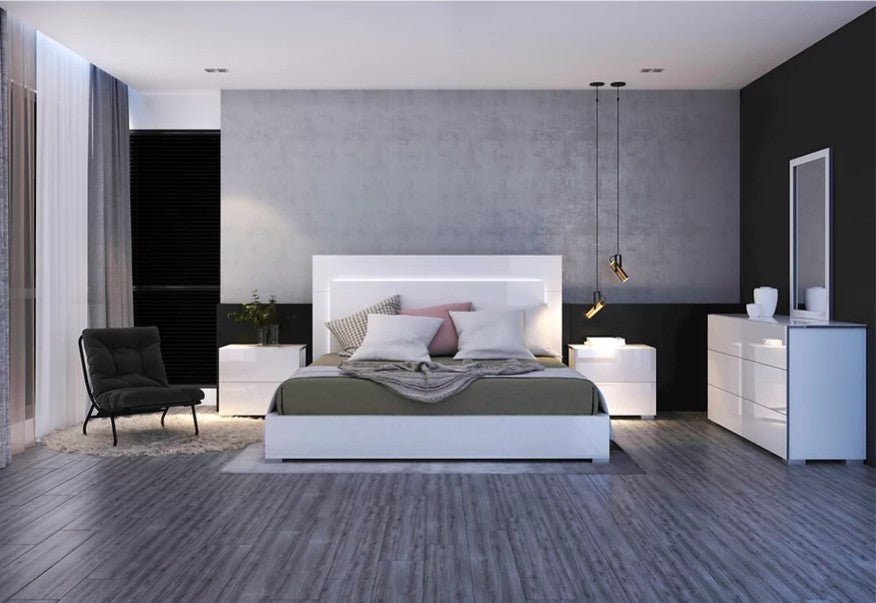 Giorgio Collection King Bed