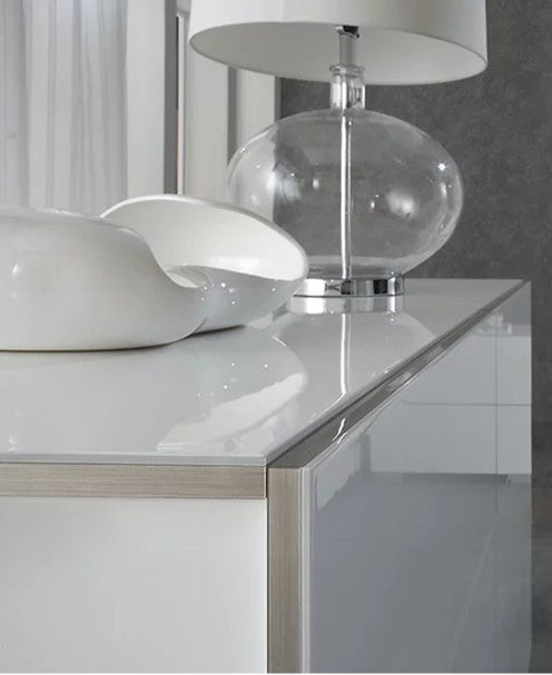 Giorgio Collection King Bed